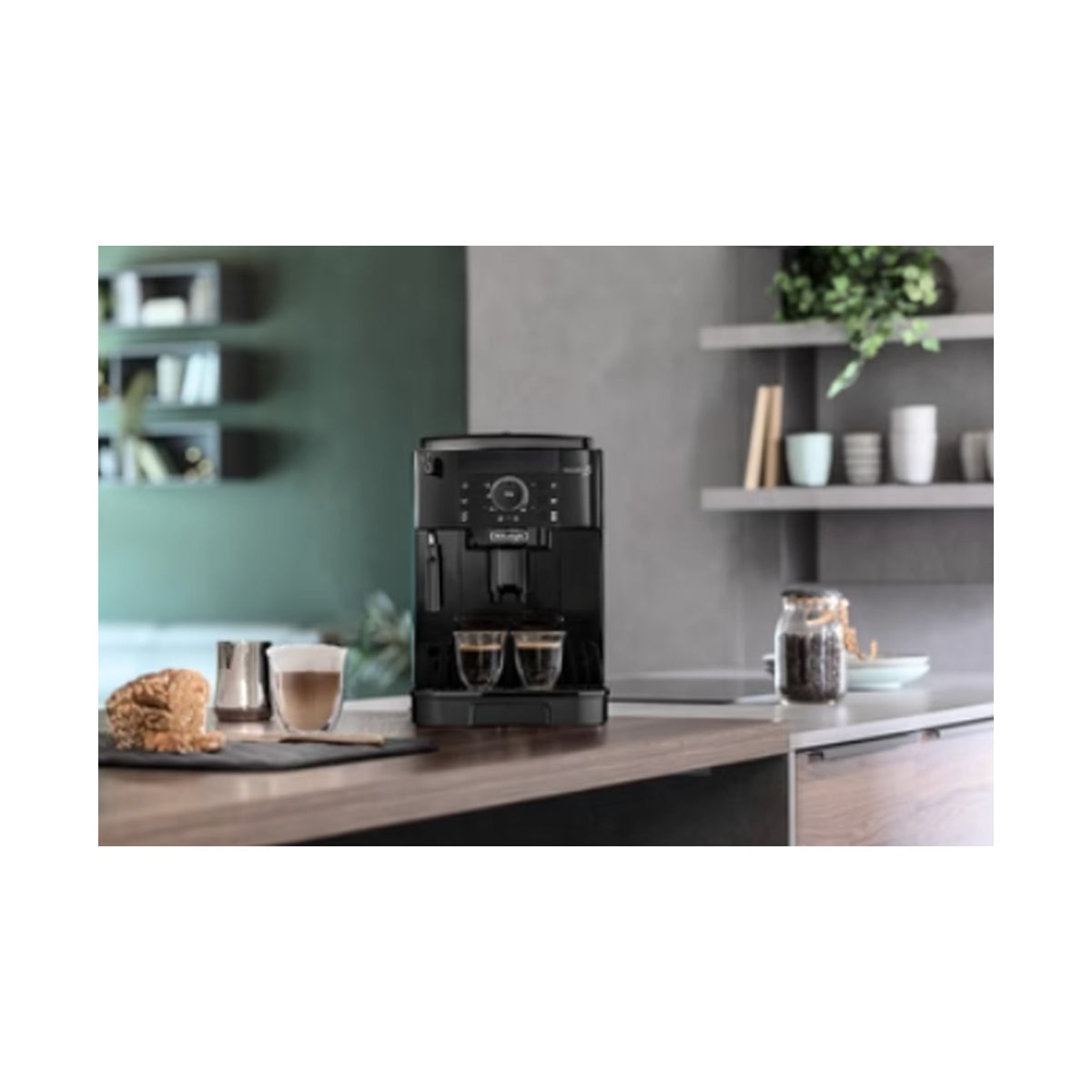 DeLonghi Magnifica S Bean to Cup Coffee Machine - ECAM12.121.B