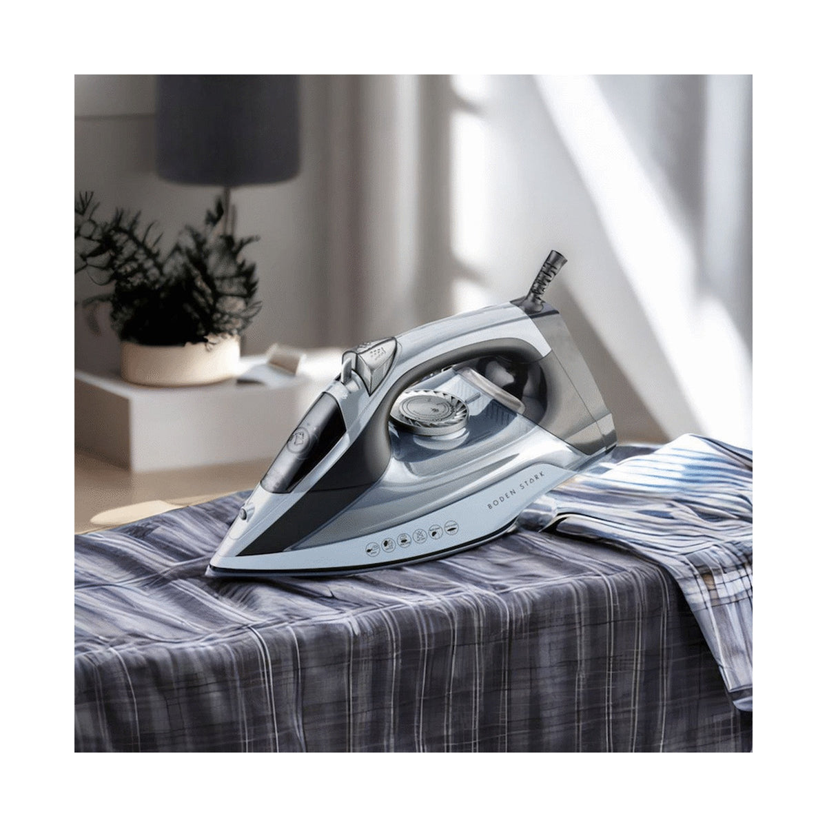 Boden Stark 2200W Ceramic Steam Iron