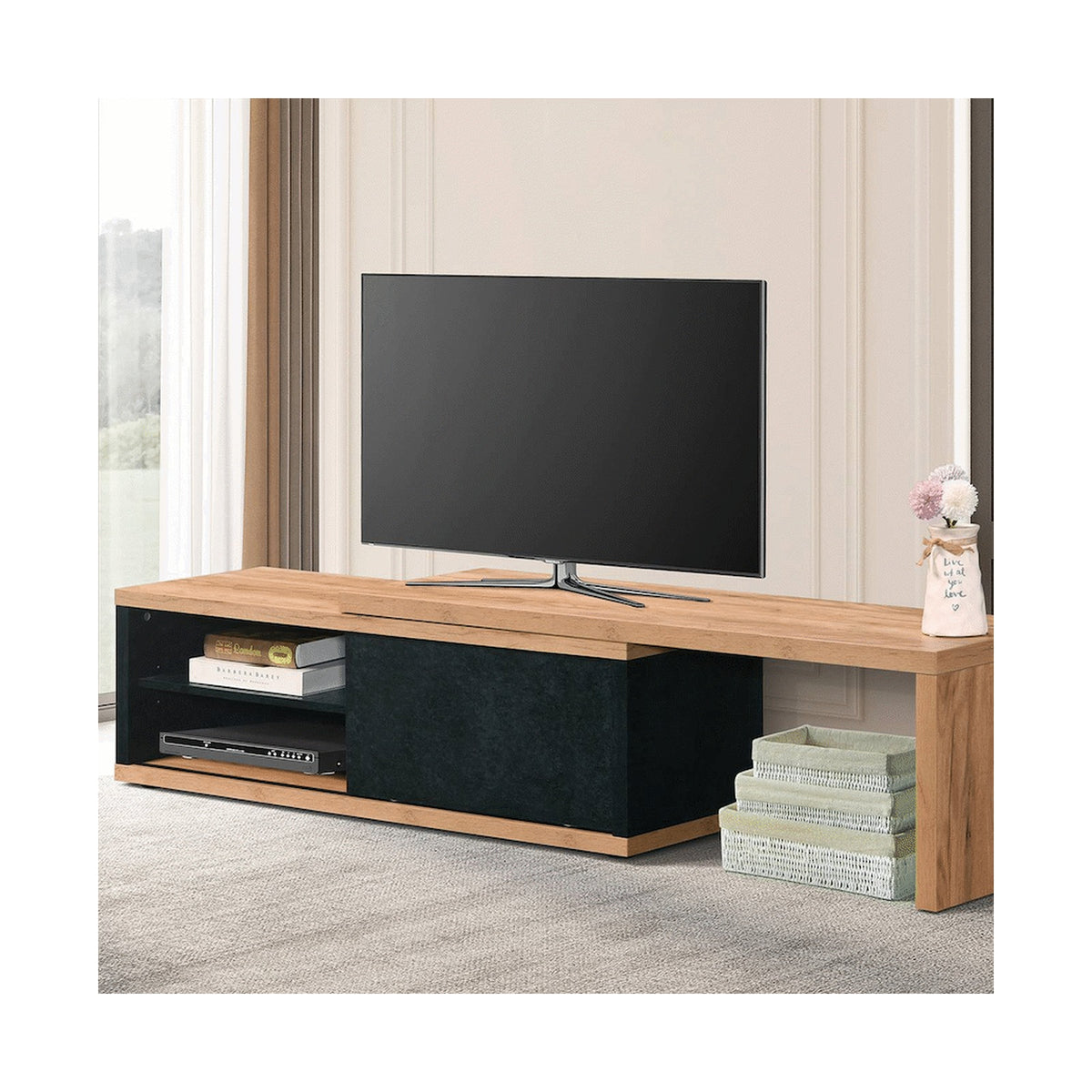 Everfurn Extendable TV Stand