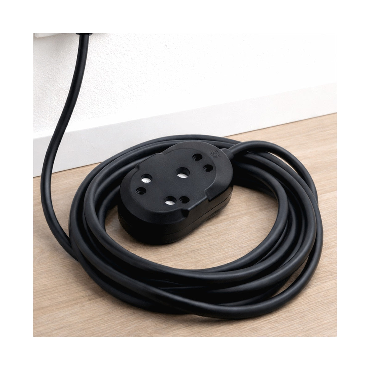 Ellies Back-to-Back Light-Duty Extension Lead - 3m