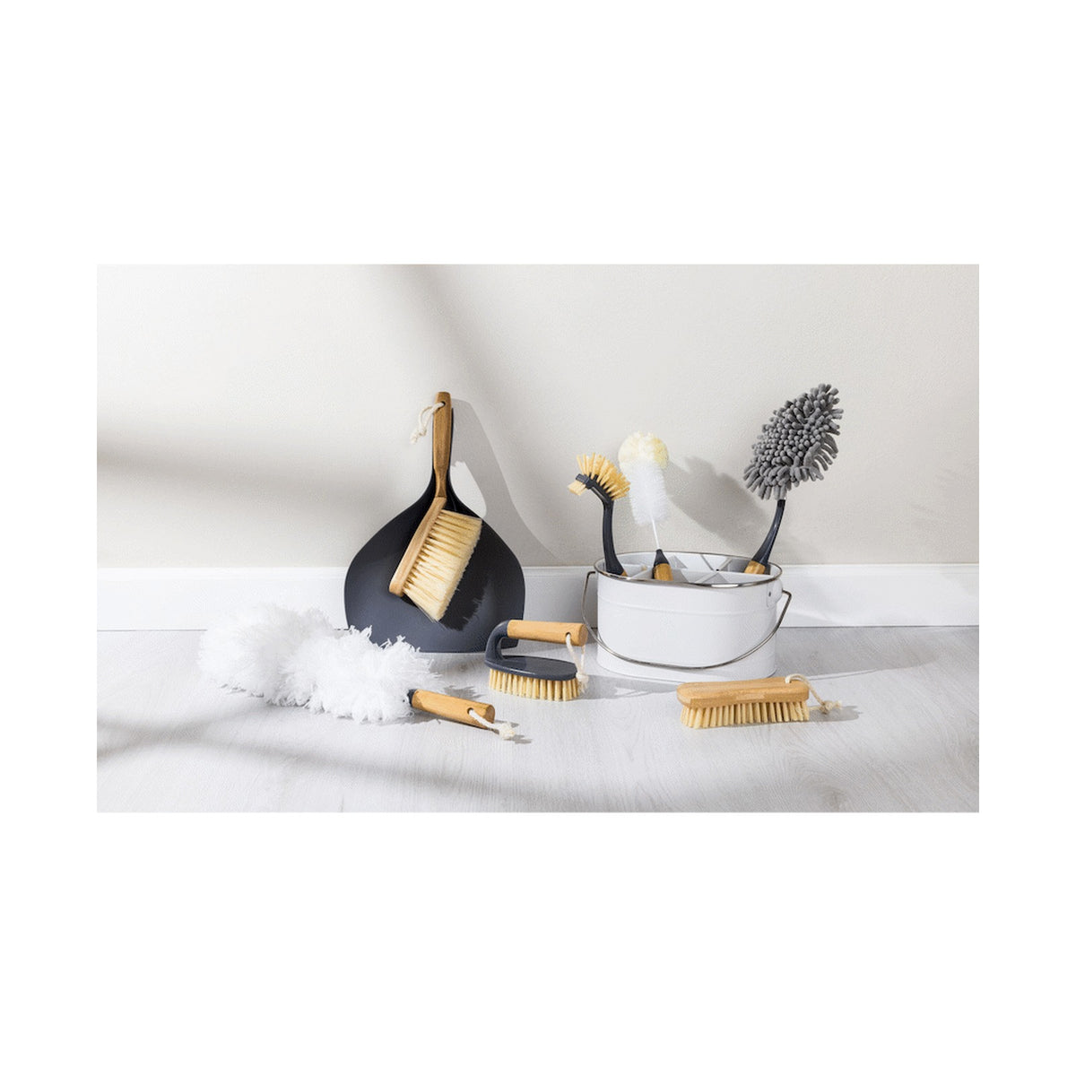 Legend Bamboo handle bottle brush