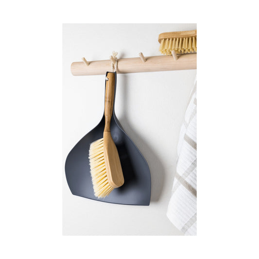 Legend Bamboo brush & dustpan set