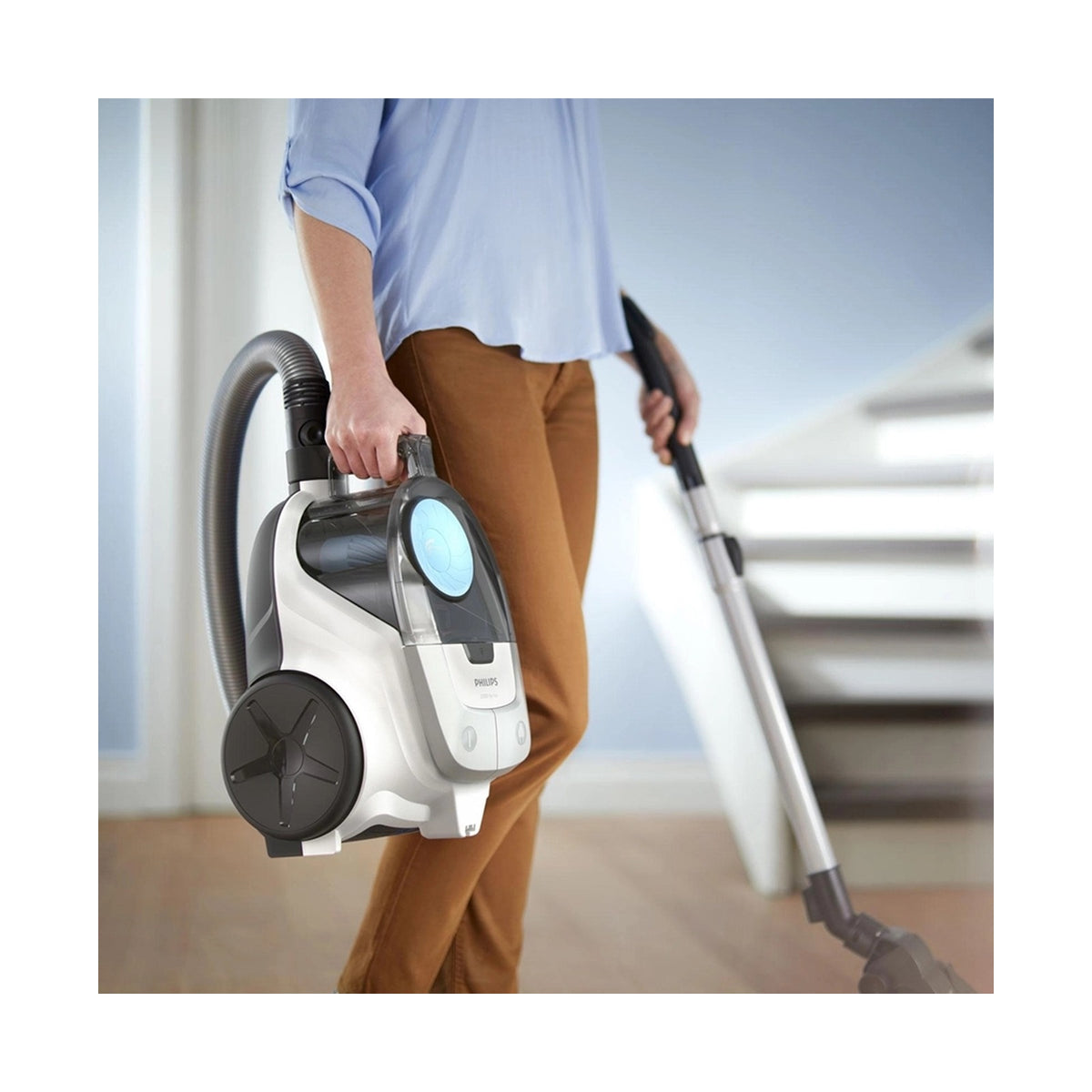 Philips Series 2000 Bagless Vacuum - White XB2023/02