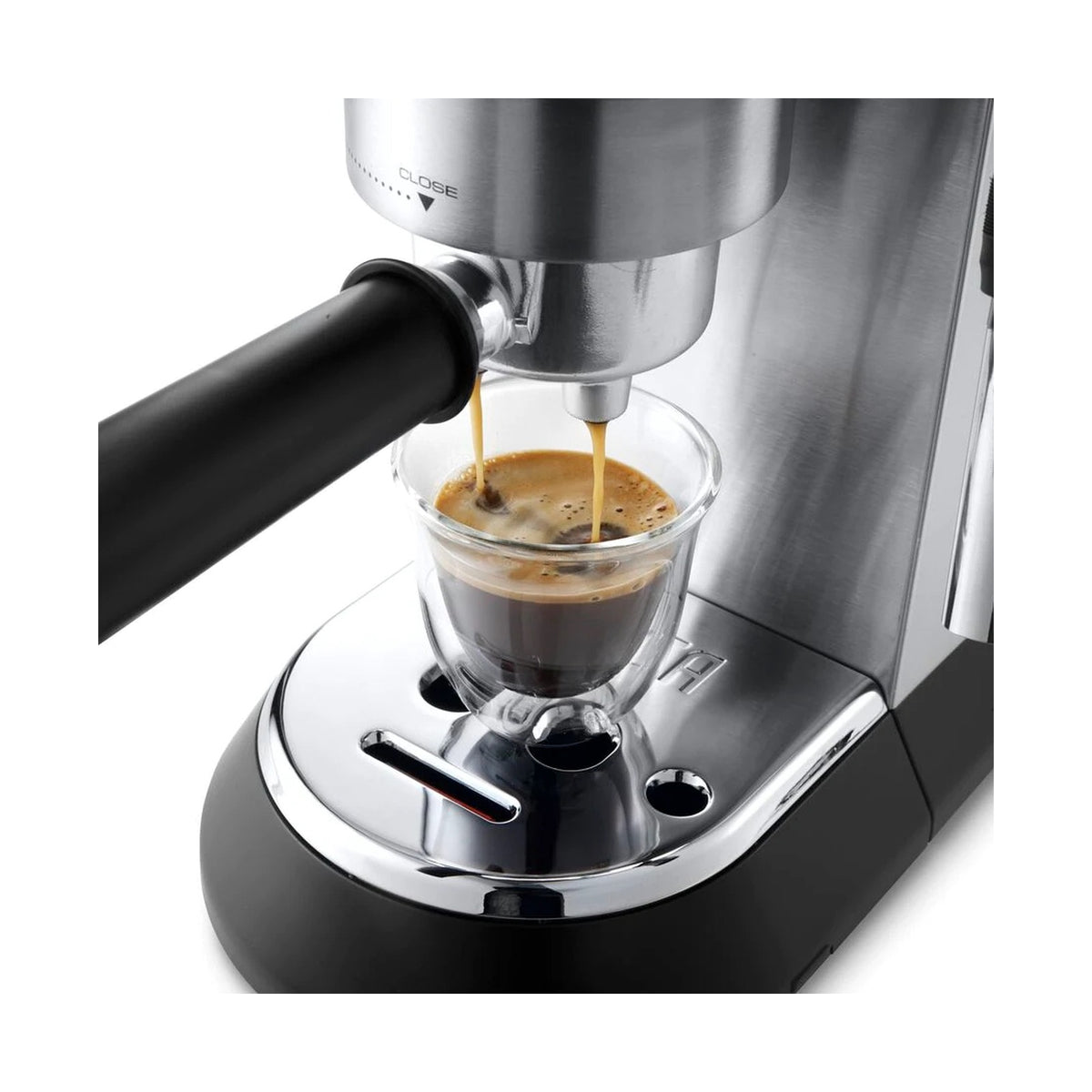 DeLonghi  Dedica Restyle EC685.M