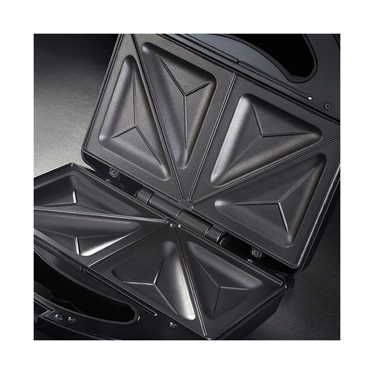 Russell Hobbs 2 Slice Sandwich Maker RHSM035 