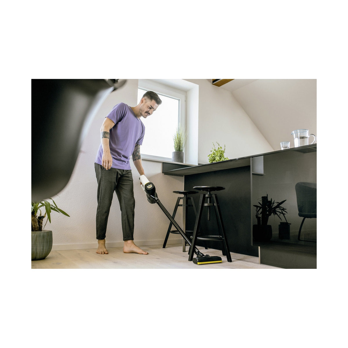 Karcher Vacuum Cleaner VC 4 Cordless Myhome