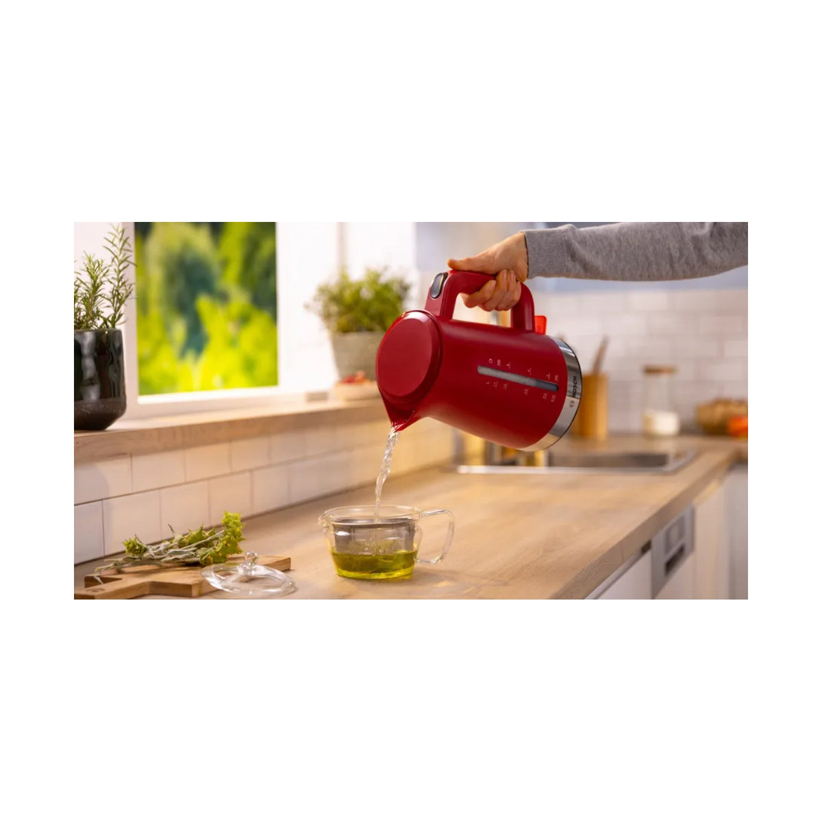 Bosch 1.7L Kettle Red TWK4M224