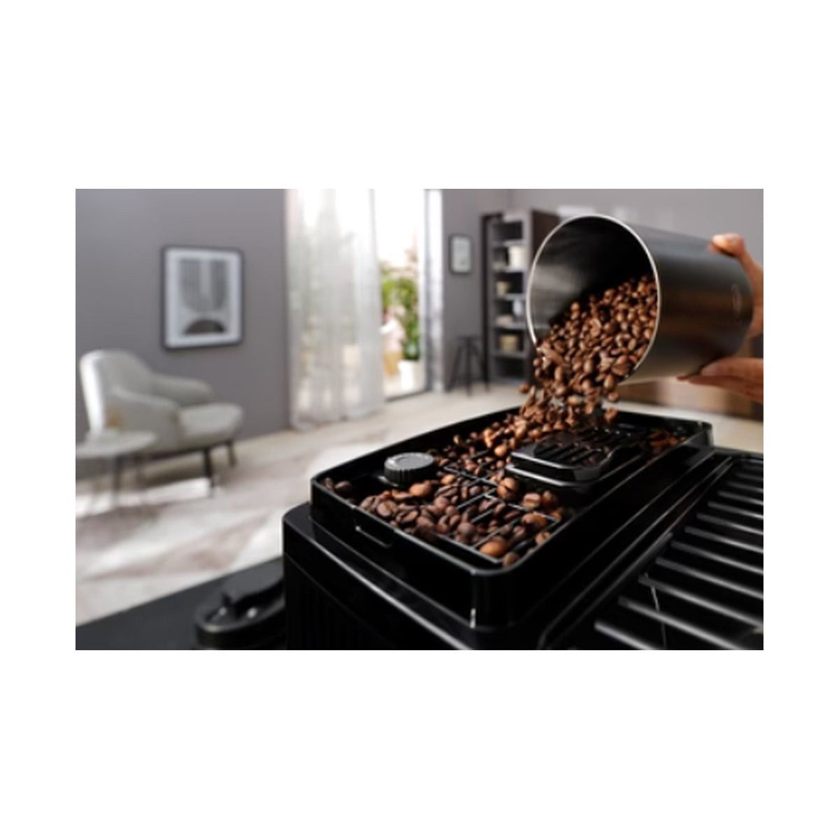 DeLonghi Magnifica Automatic Bean to Cup Coffee Machine ECAM220.60.B