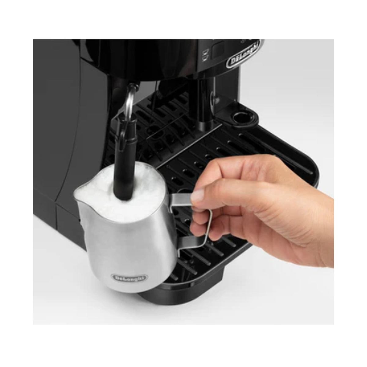 DeLonghi Magnifica S Bean to Cup Coffee Machine - ECAM12.121.B