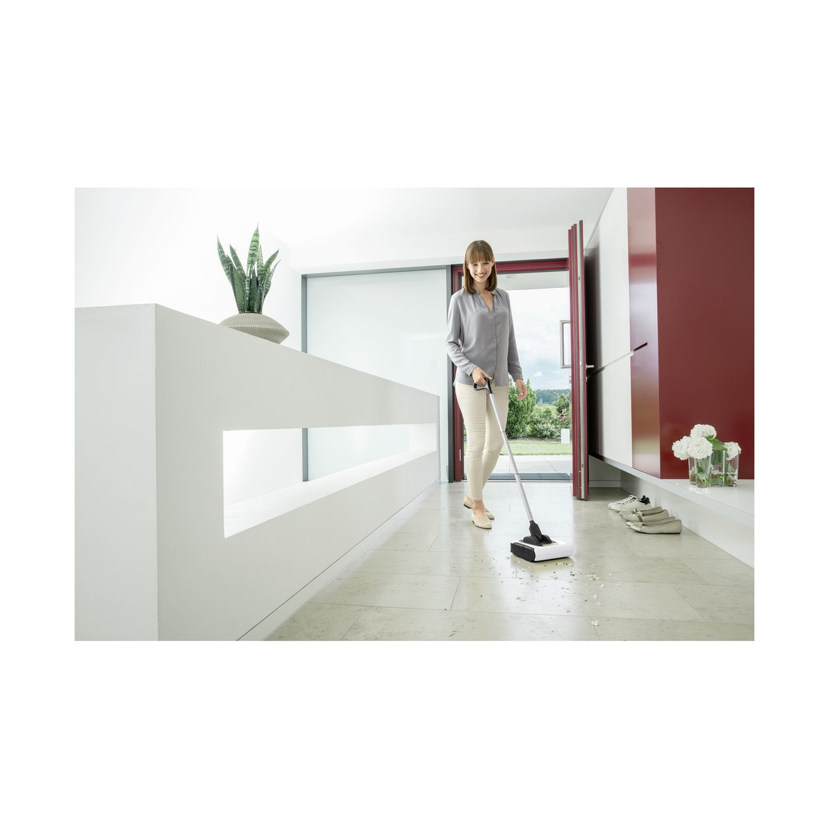 Karcher KB 5 Cordless electric broom 