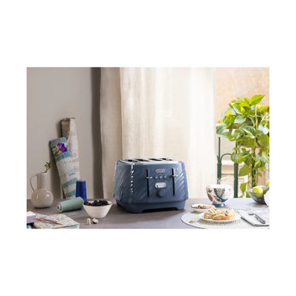 DeLonghi Ballerina Seta : 4 Slice Toaster - Silk Blue CTDS4003.BL