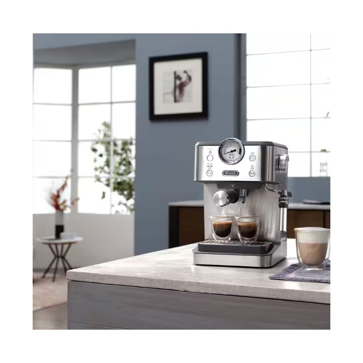 DeLonghi Linea Classic Espresso Machine EM450.M 