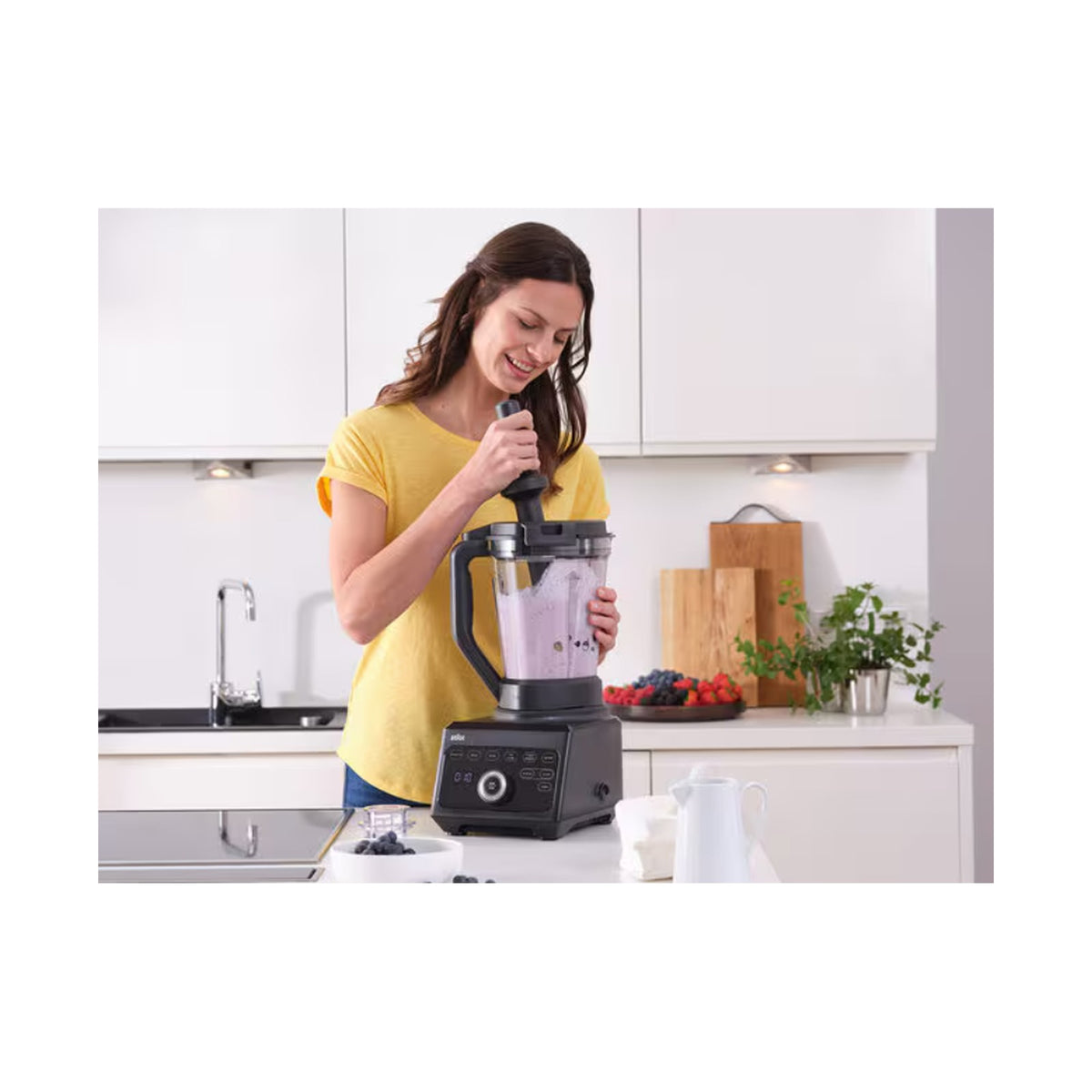 Braun PowerBlend 9 with Smoothie 2GO Bottle JB9042BK