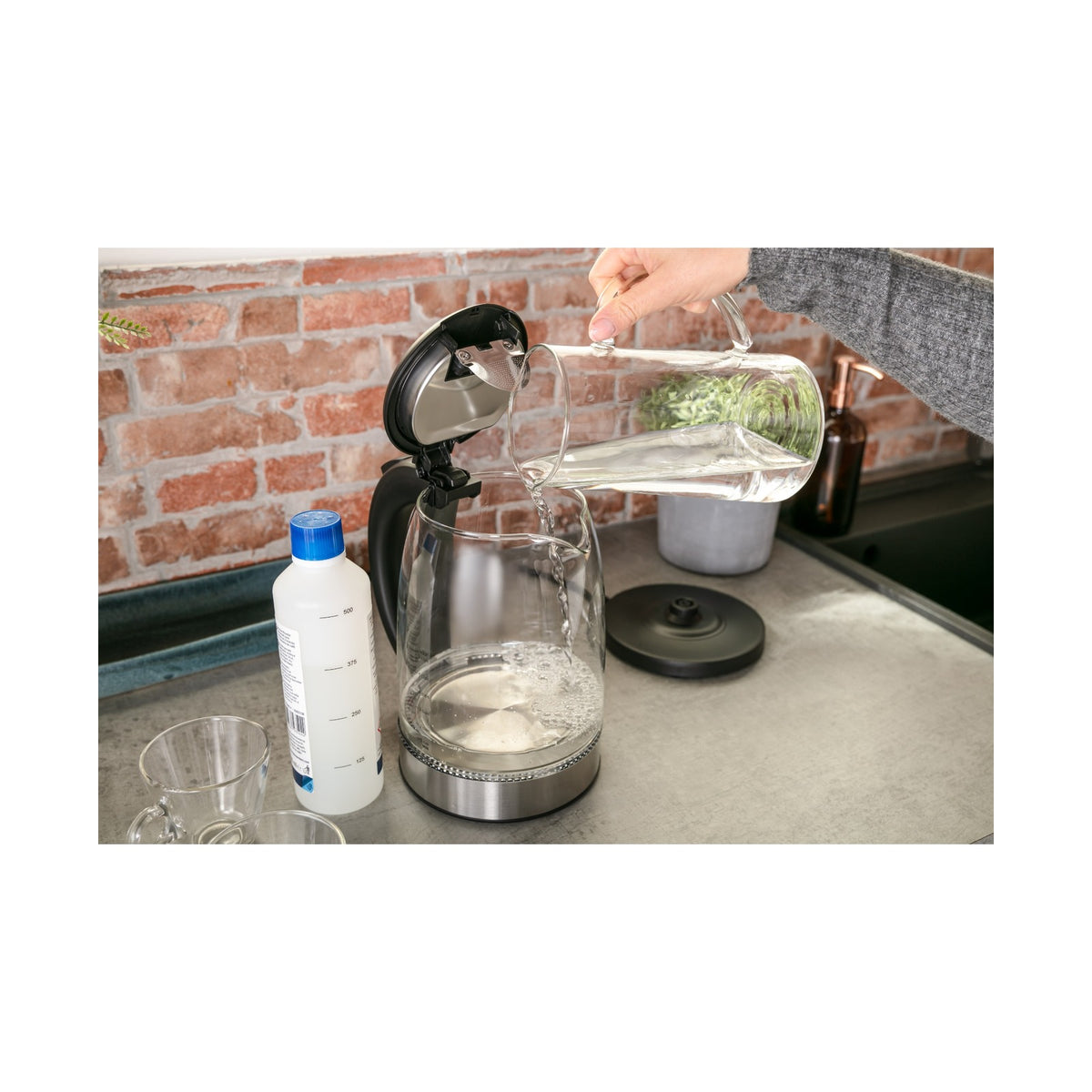 Care + Protect Liquid Descaler for Coffee Machines & Kettles (500ml)