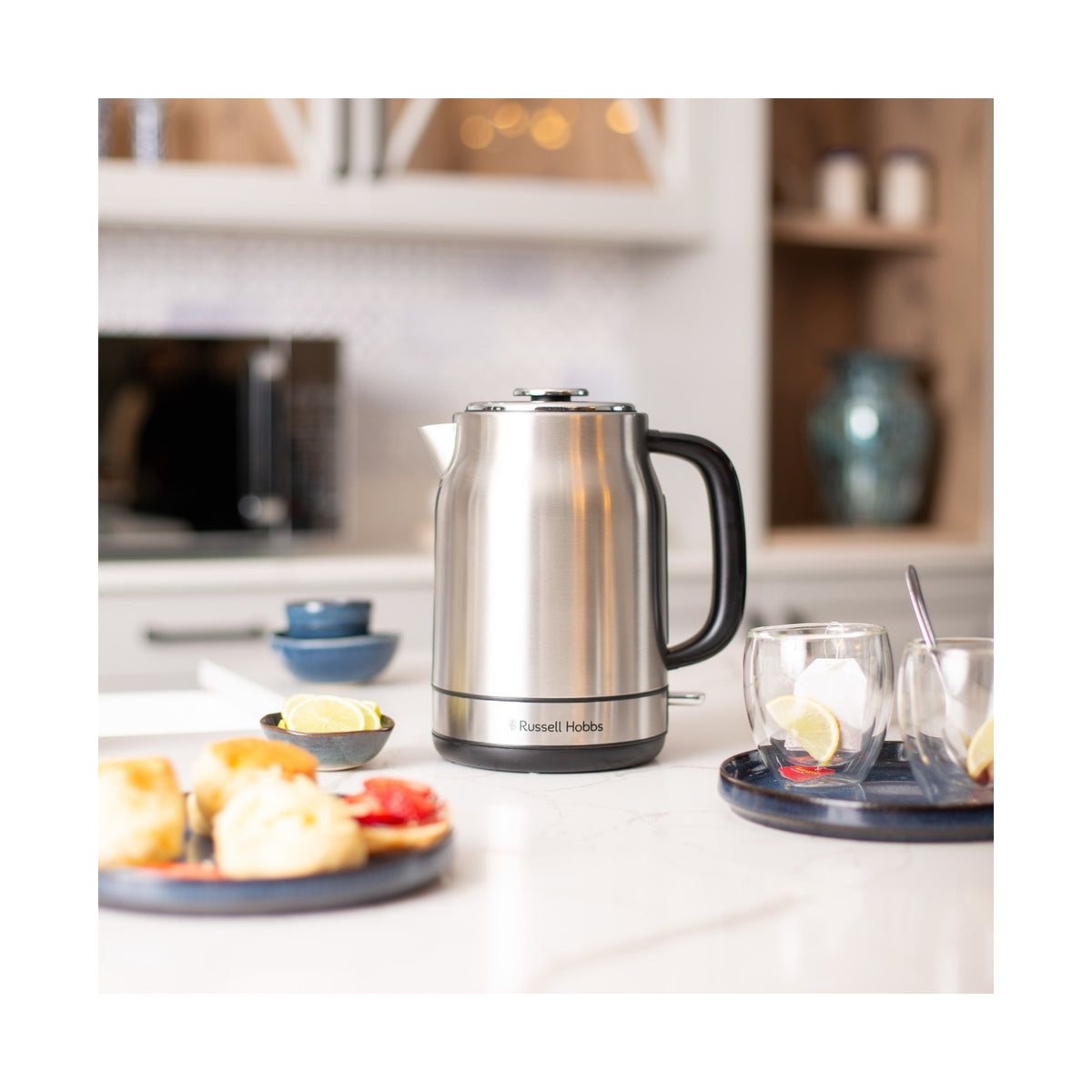 Russell Hobbs Brushed Stainless Steel 1.7L Cordless Kettle 2200W RHSSK05 