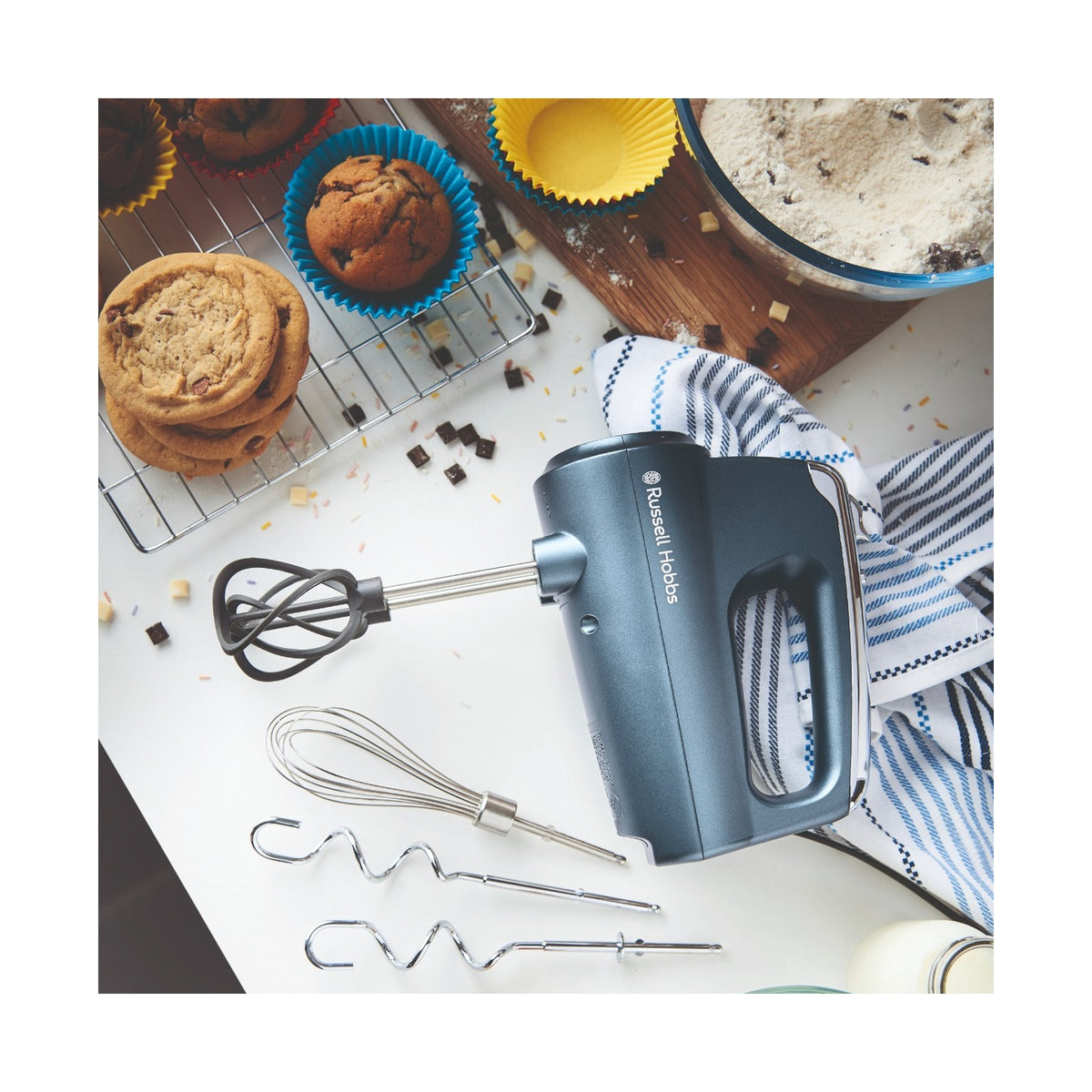 Russell Hobbs Swirl hand Mixer sapphire 350W. 25893SA 