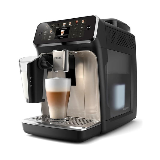 Philips Series 5500 Fully automatic espresso machine - Hot&Cold Beverages EP5547/90