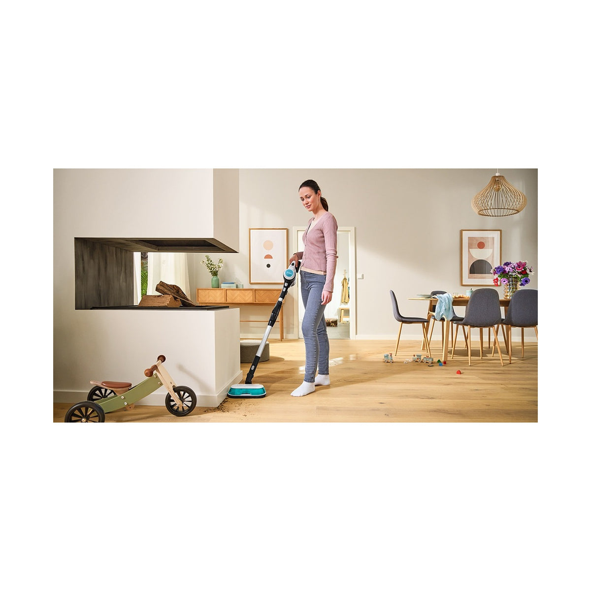 Bosch Rechargeable 2 in 1 Vacuum and Mop Unlimited 7 ProHygienic Aqua White BCS71HYG1