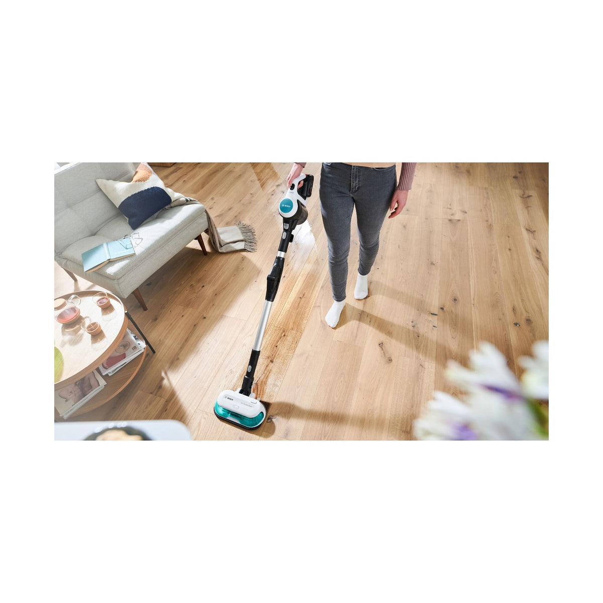 Bosch Rechargeable 2 in 1 Vacuum and Mop Unlimited 7 ProHygienic Aqua White BCS71HYG1