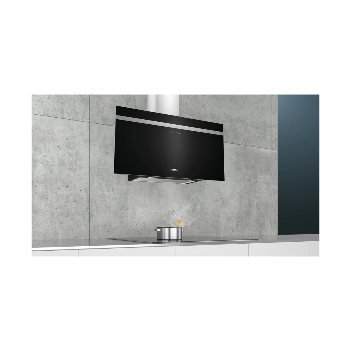 Siemens iQ300 Wall mounted Extractor Hood 90cm Black LC95FCJ60T