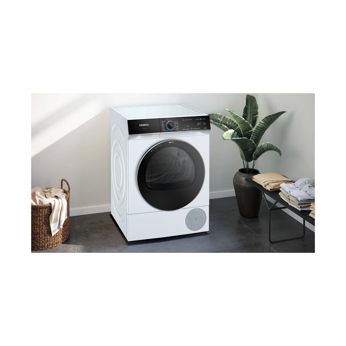 Siemens iQ700 Heat Pump Tumble Dryer 9 kg Remote Control WQ45B2A0ZA