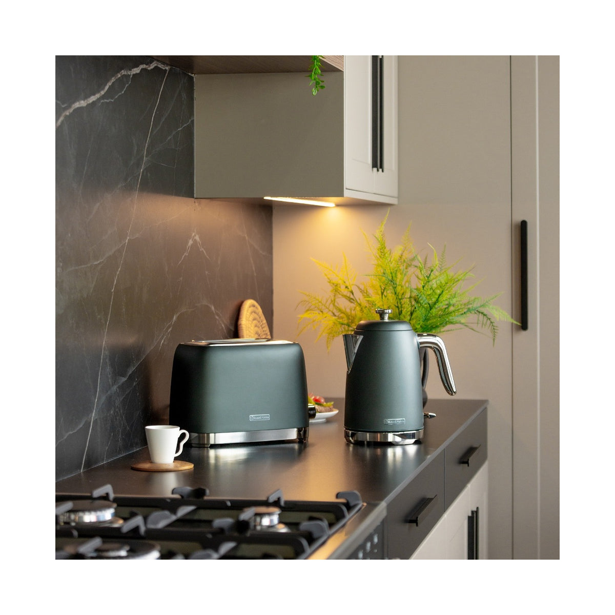 Russell Hobbs Aurora 1.7L Stainless Steel Kettle RHCK09