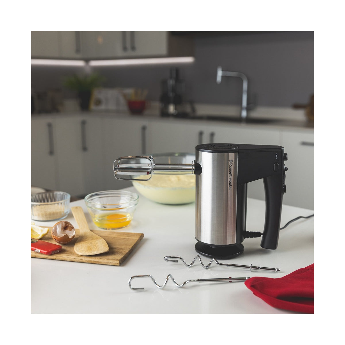 Russell Hobbs Essence 500W Hand BlenderRHHM50