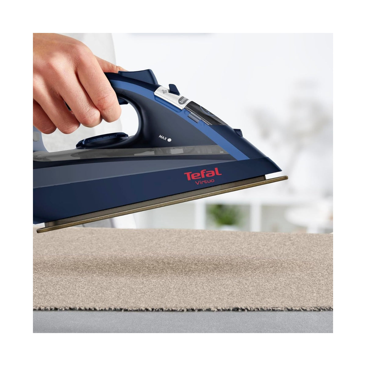 Tefal Virtuo Steam Iron 2000W FV2C45M2
