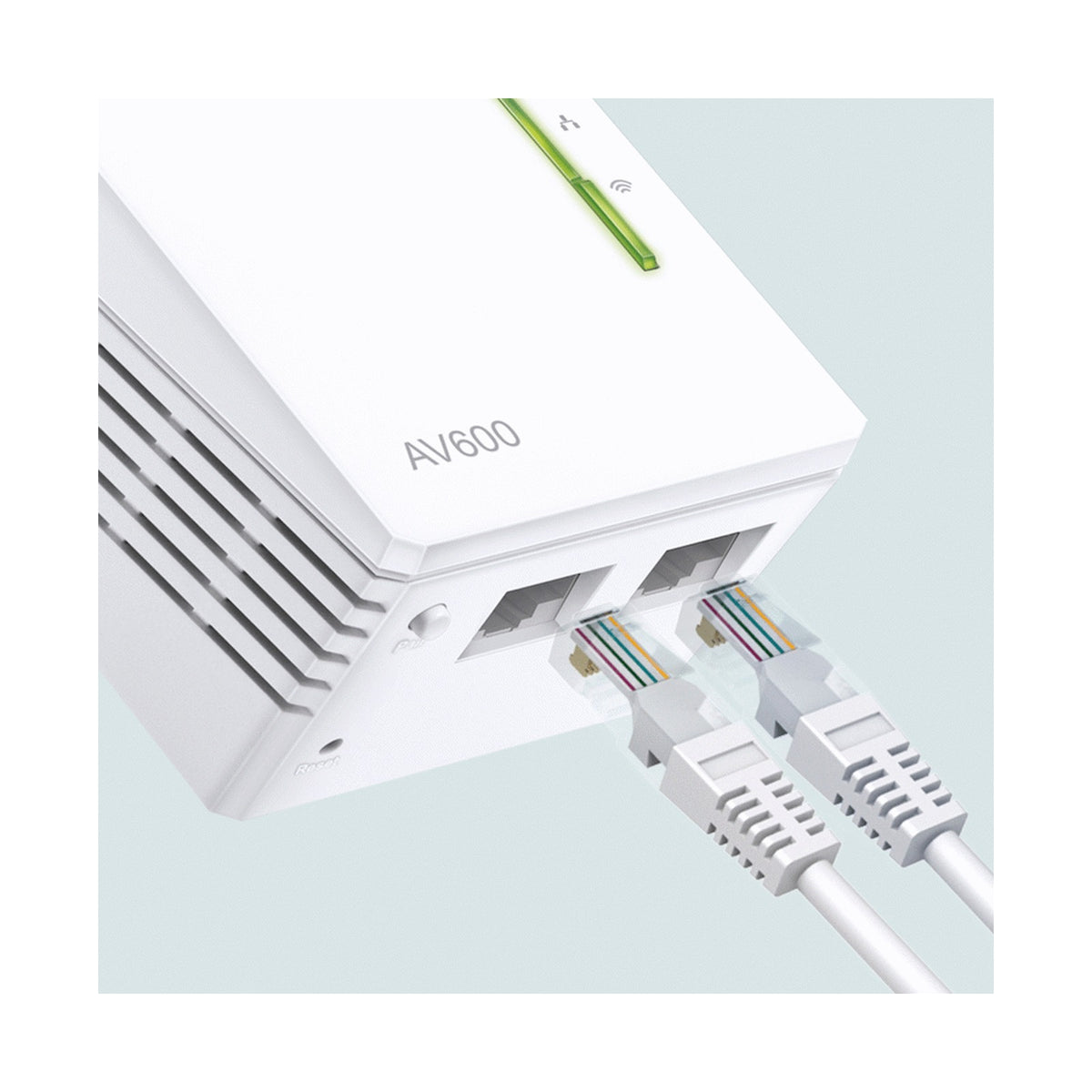 TP-Link TL-WPA4220 AV600 Powerline Wi-Fi Extender