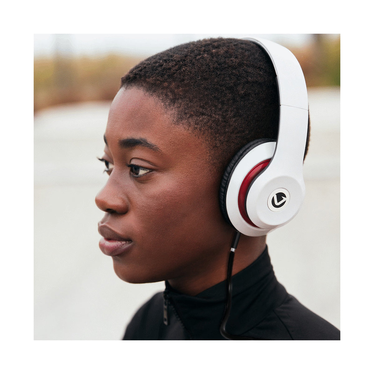 Volkano Falcon Series Headphones with Microphone - White