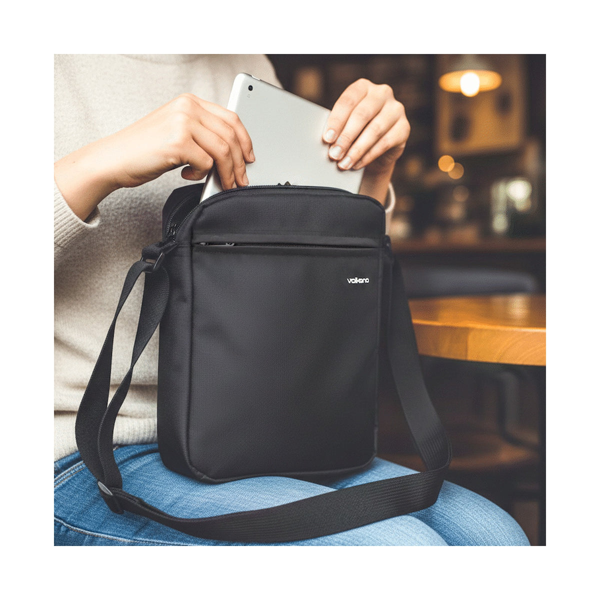 Volkano Tablet Bag Sloe Series 10.1" - Black